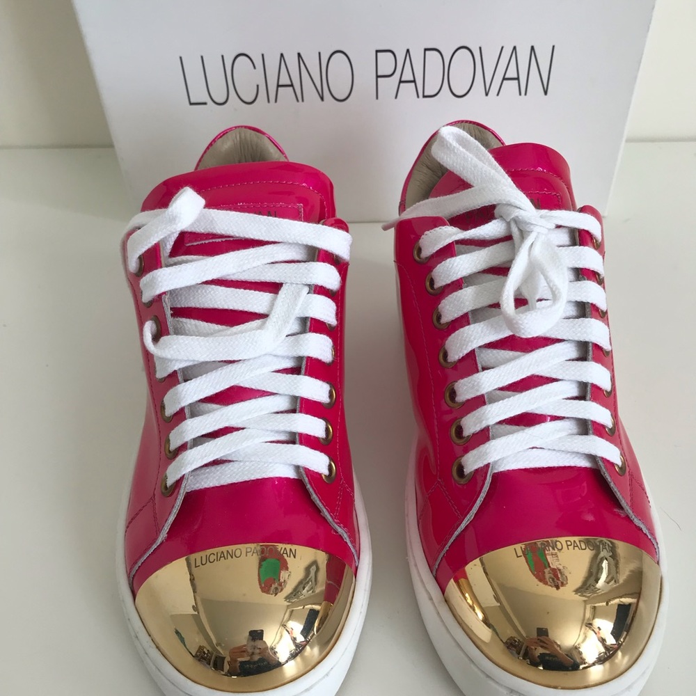 NIB Italian pink gold patent leather sneakers Sz 6 - Picture 2 of 5